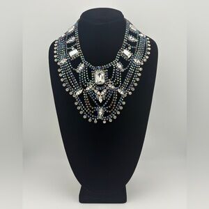 BIJOUX MG STATEMENT NECKLACE
MULTICOLORED CZECH RHINESTONES